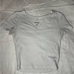 Wild Fable White V-Neck Short Sleeve Tee